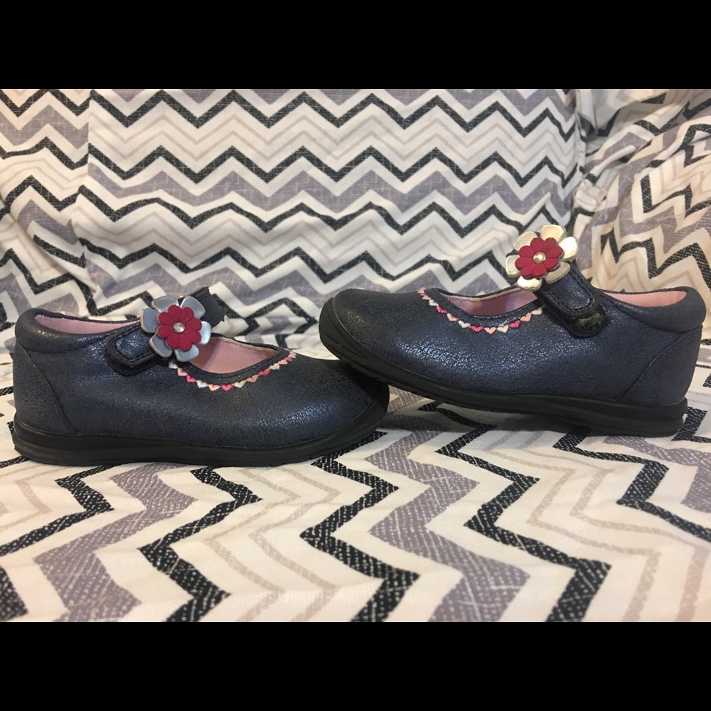 Navy Mary Jane’s with pink flower